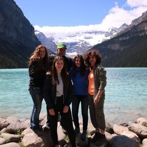 Meet your Posher, Gina